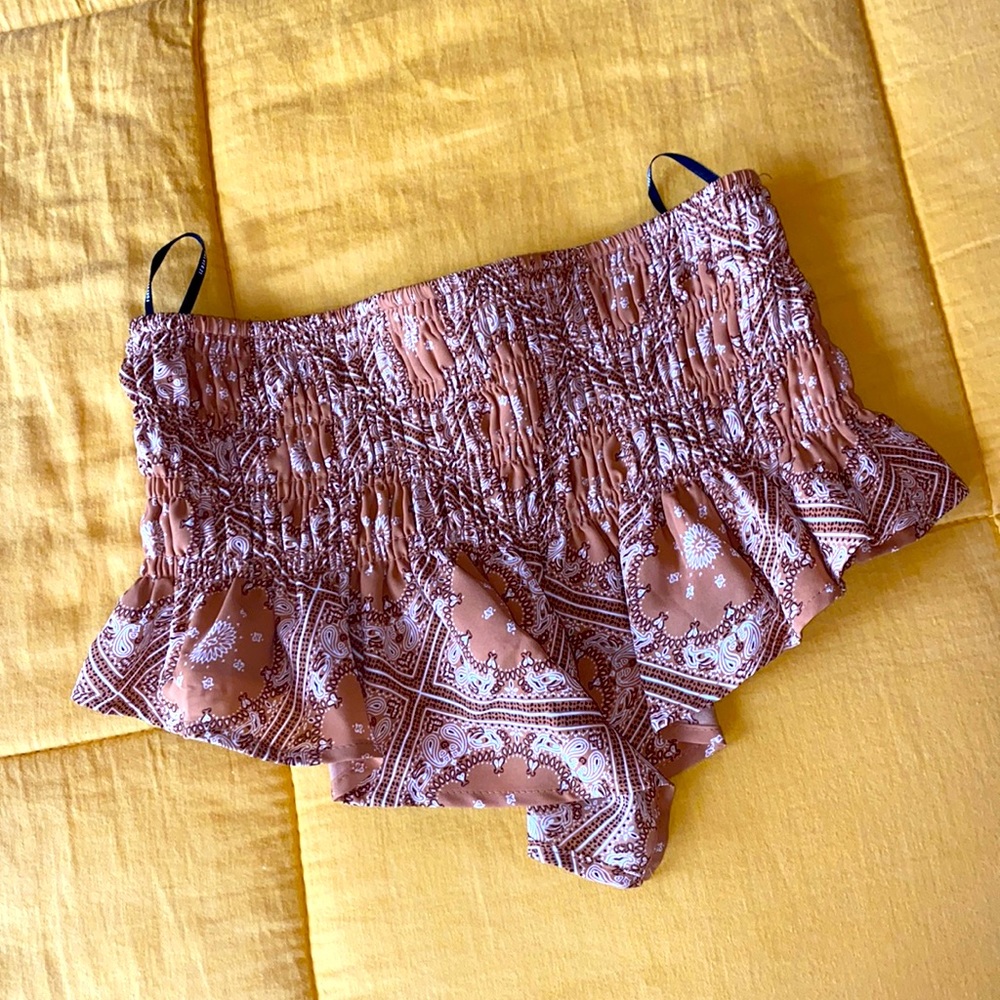 Bandana pattern crop top